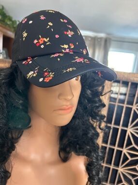 NWOT BILLABONG BASEBALL CAP OS